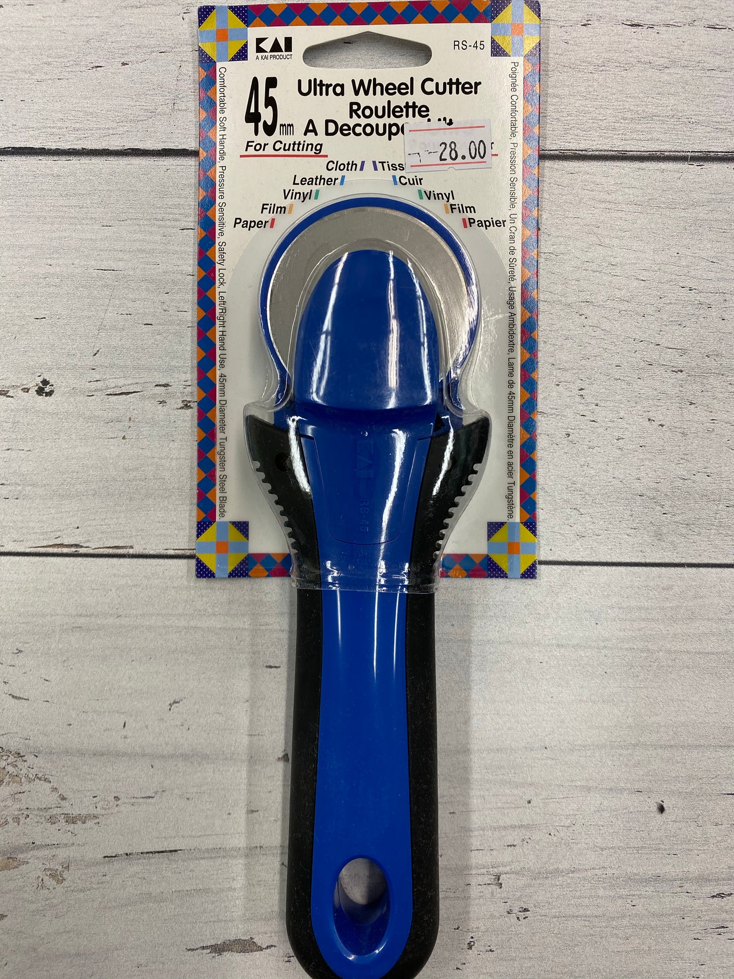 Kai Ultra Wheel Cutter - 45mm - Black Rabbit Fabric Inc.
