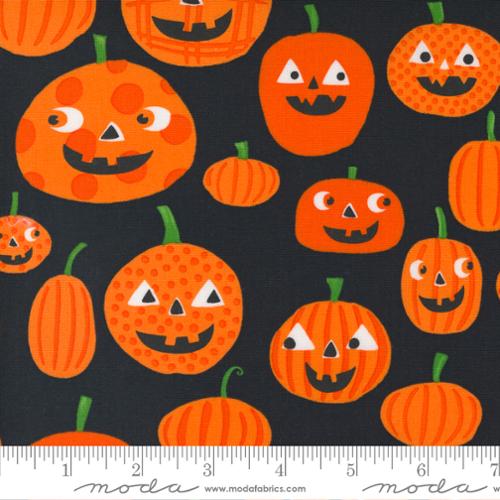 Moda - Too Cute To Spook Pumpkins