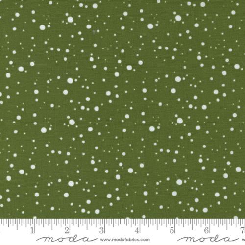 Moda - Merrymaking Green Dots